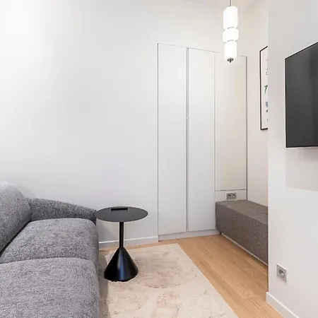 Le Confidentiel - Pigalle