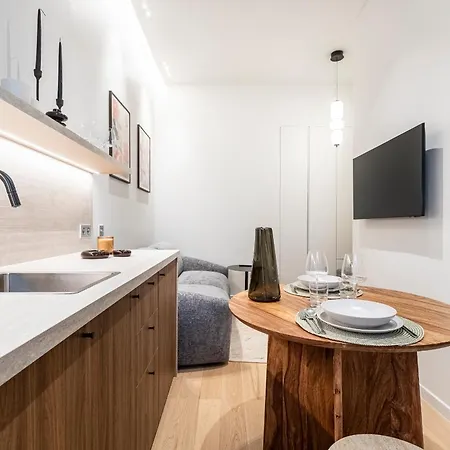 Le Confidentiel - Pigalle *